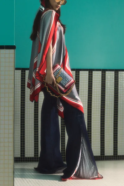 Look 47